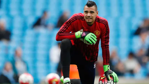 'ริเวอร์เพลท' สนดึง 'โรเมโร' พ้นรังผีแดง