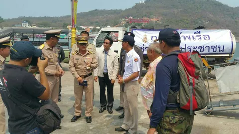 เกาะสีชังขาดน้ำ! ทร.ภ.1 ส่งเรือหลวงมันนอก นำน้ำออกช่วยเหลือชาวบ้าน