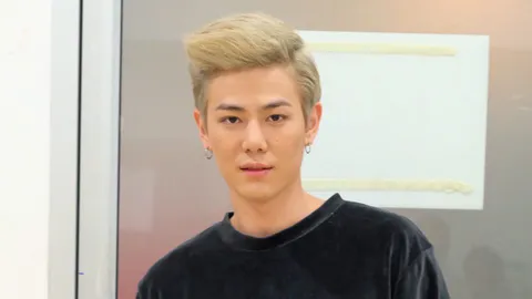 'เพชร'หนุ่มแท้ ขึ้นแท่น "ตุ๊ดฮอต" สาวเคลิ้มจิ้น อยากให้ฟินผู้ชาย!