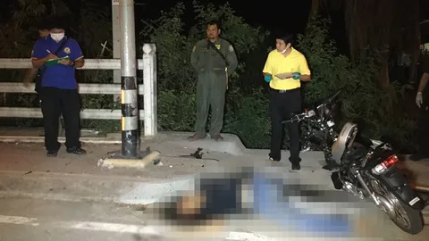 โจ๋เมืองนนท์ ขี่ จยย.เสียหลัก พุ่งชนเสาไฟฟ้าดับคาที่