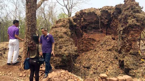 ยื่นหนังสือ ผวจ.บุรีรัมย์ บูรณะ 'ปราสาทปลายบัด' เป็นที่เที่ยวเชิงประวัติฯ