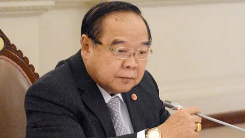 ประวิตร แจง 'ดารา-นักแสดง' เป็นหอบหืด รอดเกณฑ์ทหาร เหตุหมอวินิจฉัย