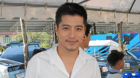 ‘ตี๋ เอเอฟ’ ชวนแฟน ‘ดุ๊กดิ๊ก’ เล่นเอ็มวีกระชับรัก ลั่นไม่ถนัดอวดภาพหวานหวั่นเลี่ยนไป