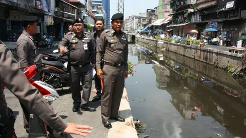 ตร.ได้เบาะแสศพคลองโอ่งอ่าง ตรวจร้านกระเป๋า-เกสต์เฮาส์ พุ่งเป้าคนร้าย2-3ราย