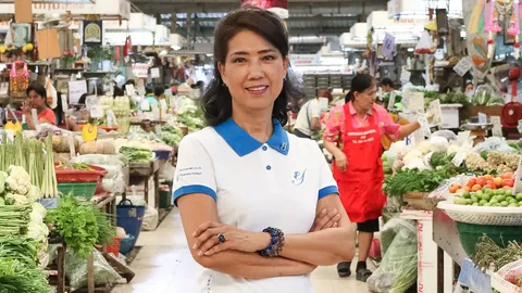 เปิดใจ 'นฤมล' กับ 'ตลาดยิ่งเจริญ' ก้าวข้ามความขัดแย้งสู่ปีที่ 61 