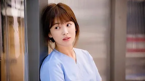 ซองเฮเคียว เผย การดูละครตัวเอง คือสิ่งดีสุดใน 'Descendants of the Sun'