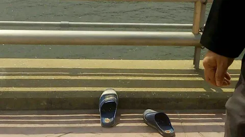 หญิงนิรนามโดดสะพานพระราม 7 จมหายกลางเจ้าพระยา