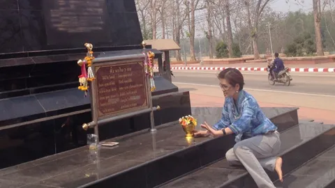 ทหาร จี้ ส.ส.น่านเพื่อไทยแจกขันแดง ให้ปฏิบัติตามคำสั่ง คสช.