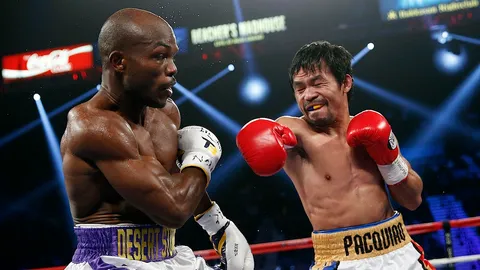 'ปาเกียว' ต่อยสั่งลา ชนะแต้ม 'แบรดลีย์' คว้าแชมป์เวลเตอร์เวท WBO