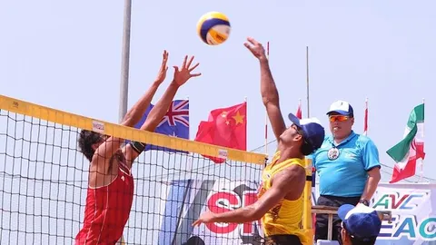 บัลลือ-ประทีป ดวลคาซัคฯ รอบ 8 ทีม ลูกยางชายหาดสตูล