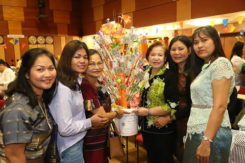 สืบสานประเพณีสงกรานต์ในออสเตรียจัดแบบอนุรักษ์