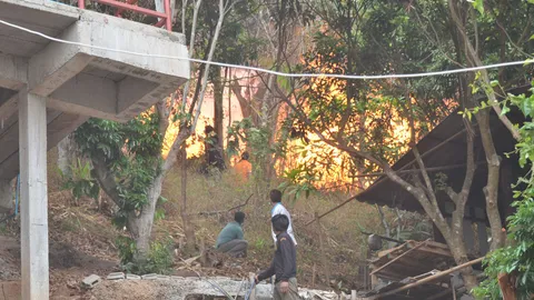 เพลิงไหม้หมู่บ้านชาวเขามูเซอ เชียงใหม่ ไร้ที่อยู่อาศัย 300 ราย 