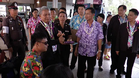ขนส่ง ลุยตรวจรถโดยสาร หลายจังหวัดอีสาน ป้องสูญเสียช่วงสงกรานต์
