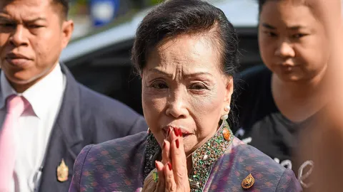 ทนายแม่ประนอม ยัน ต้องได้หุ้นคืนทั้งหมด ตามแถลงร่วมต่อสื่อ