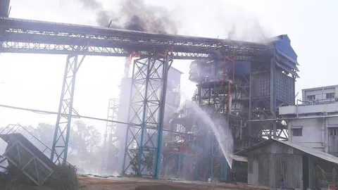 ร้อนไฟลุก! อีสานทะลุ 43 องศาฯ ไหม้สายพานโรงไฟฟ้า ดับกันวุ่น