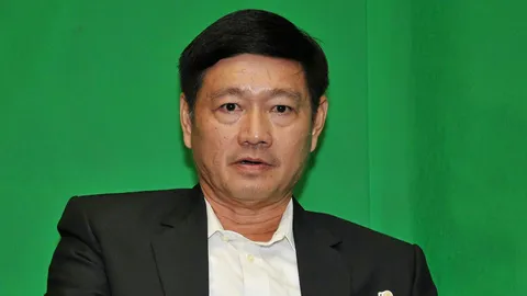'พีระศักดิ์' ห่วง ปชช.สับสนคำถามพ่วง แนะใช้ รธน.ปี 50 ถ้าไม่ผ่านประชามติ