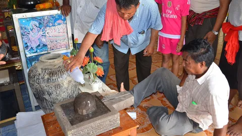 วัดมอบวัตถุโบราณ ให้กรมศิลปฯศึกษา