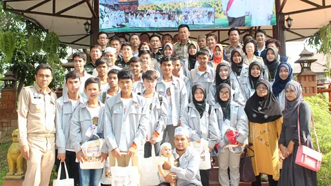 ผู้ว่าฯเปิดจวนต้อนรับเยาวชนภาคใต้