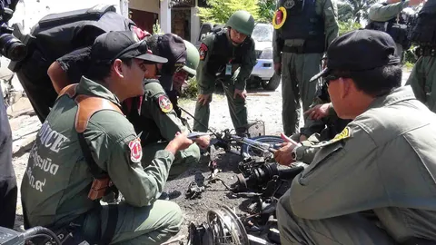 ผบช.ภ.9 ลงพื้นที่ สอบ จยย.บอมบ์ ร้านชำสงขลา เชื่อมุ่งทำร้าย จนท.