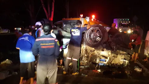 หนุ่มภูเก็ตฟาดเคราะห์ก่อนบวช ขับปิกอัพหลุดโค้ง ญาติดับ 1 เจ็บ 5