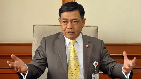 'สตีเวน ซีกัล' เยือนสภา ผุดโปรเจกต์สร้างหนังในไทย 2 เรื่อง