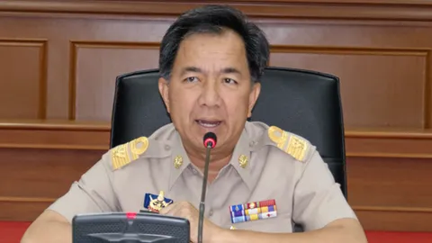 มท.แนะ กำนัน-ผญบ.ขับเคลื่อน ศก.ฐานราก ตามนโยบายประชารัฐ