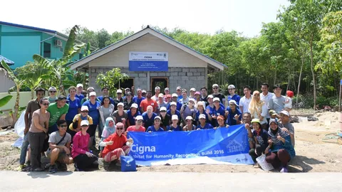 ซิกน่า-มูลนิธิที่อยู่อาศัยฯ สร้างบ้านให้ 3 ครอบครัวยากไร้