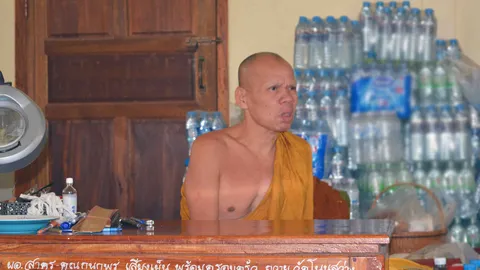  เกจิดังชี้ เหยื่อเผานั่งยางอุดรฯ โดนสะกดวิญญาณ แนะสวดปลดปล่อย