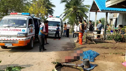 พิธีขอฝนที่นางรอง หนุ่มใหญ่ตะไลบั้งไฟพลาด ดินประสิวพุ่งใส่ตัวดับ