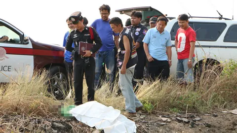 พบศพแรงงานต่างด้าวนอนตาย ริม ถ.กำแพงเพชร คาดร้อน-หรือถูกนำมาทิ้ง