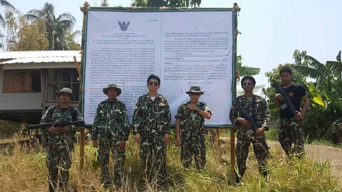 อช.ปิดป้ายไล่ผู้บุกรุกเกาะมะพร้าวกะทิ กลางเขื่อนเขาแหลม  