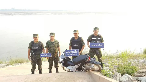 จับอีก ขนรถข้ามโขงขายลาว! นรข.ยึดได้ที่เวียงแก่น