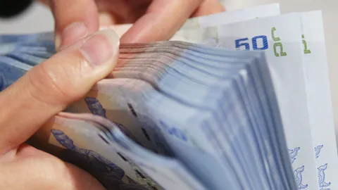 คนไทยยังนิ่ง!ไม่ฮิตใช้เงินอิเล็กทรอนิกส์ 