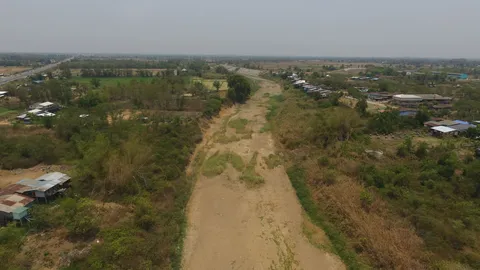 ชาวบ้านบางระกำ ทุกข์ระทม! 'แม่น้ำยม' แห้งขอด ภาวนาขอฝน