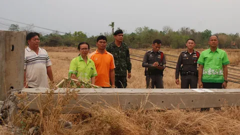 พายุฤดูร้อนซัดเพชรบูรณ์ เสาไฟโค่น 27 ต้น ไฟดับเกือบทั้งอำเภอ