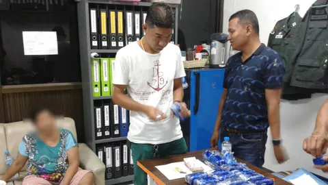 รวบเจ้ามือหวยใต้ดินรายใหญ่สุราษฎร์ฯ พร้อมยาบ้า 3.8 หมื่นเม็ด