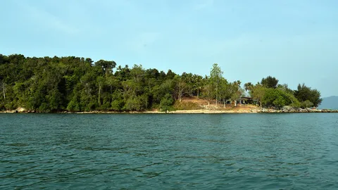 มติเพิกถอนเอกสารสิทธิ เกาะนาคาน้อย 24 ไร่ บ.ภูเขาหกลูกแล้ว