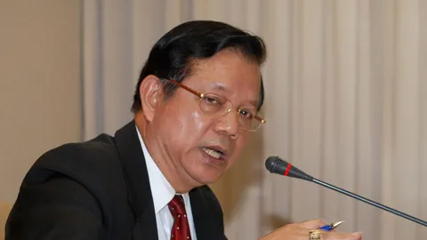 พท.โวย หลัง 'ชาวบ้าน-อดีต ส.ส.' เรียกปรับทัศนคติปม 'คลองหนองพล'