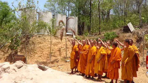 ได้บุญแรง! แล้งทำพระเดือดร้อน วอนโยมช่วยบริจาคน้ำกินน้ำใช้