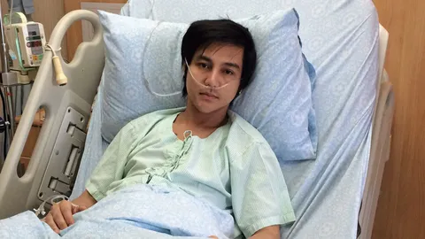 เช็กวงจรปิด ล่ามือแทง 'วิว อาร์สยาม'