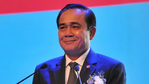 'บิ๊กตู่' สั่งยกระดับโอทอป ชูเอกลักษณ์ไทย ให้ต่างชาติซื้อเป็นของฝาก