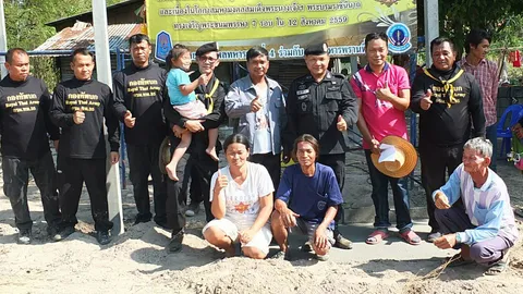 กรมทหารพรานที่ 35 นำกำลัง ช่วยซ่อมแซมบ้านปชช. ถูกพายุพัดเสียหาย