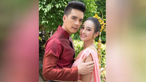 'นิว-นาว' ควงคู่ทำบุญร่วมชาติ แม่ฝ่ายหญิงฝากฝังให้ดูแลลูกสาว
