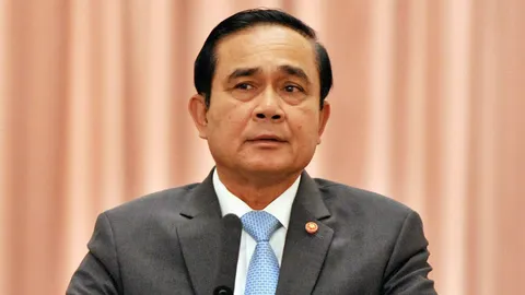 'ประยุทธ์' แจงเป็นคนสั่ง กกต.จัดเวทีการเมือง ถกปมประชามติ-ร่าง รธน.