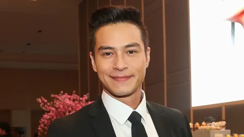 ปีเตอร์ เผยให้ทนายร่างข้อตกลงหย่า พลอย แล้ว ปัดขายบ้านเหตุงานหดเงินหาย