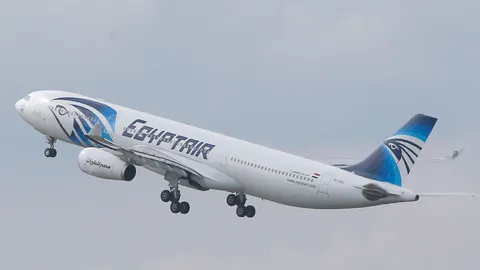 อียิปต์แจง ! เครื่องบินอียิปต์แอร์ ไม่ได้หักเลี้ยว 2ครั้ง ก่อนตกทะเล