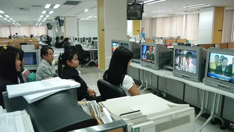 สื่อที่โหดร้ายกว่า