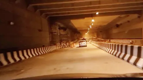 แขวงทางหลวงไม่นิ่งเฉย! ชาวเน็ตแฉ เจอสิ่งกีดขวางในอุโมงค์สามกอง ภูเก็ต (ชมคลิป)