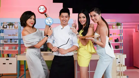 แม่บ้านประจัญบาน