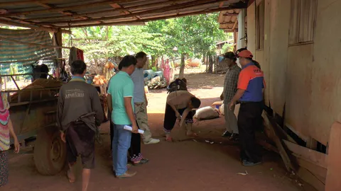 ชาวพบพระผวา! แผ่นดินแยกกลางหมู่บ้าน นักธรณีฯเข้าตรวจ สั่งเฝ้าระวัง